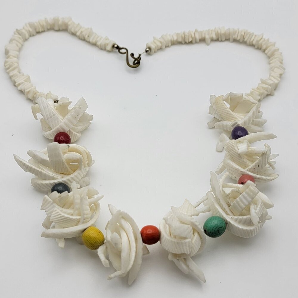 Vintage Exquisite Shell Necklace White Multicolor Wooden Bead Spacer 24 In Hook